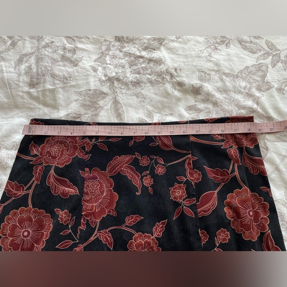 Y2K Dark Floral Faux Suede Midi Skirt XL Romantic Fairy Whimsigoth Boho Feminine - Picture 7 of 8